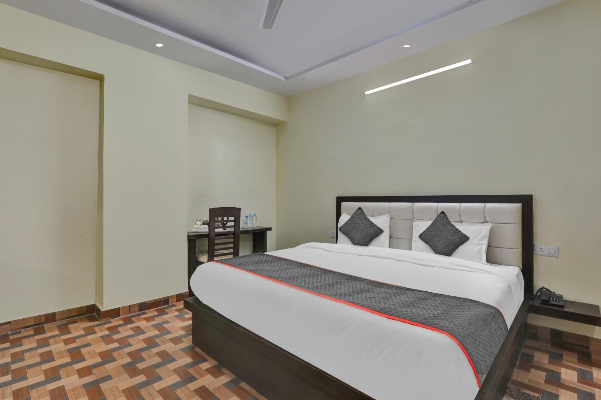 Collection O Starfield Hotel Lucknow Ngoại thất bức ảnh